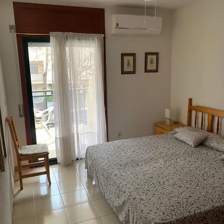 Апартаменты Centro Камбрильс